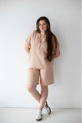 Костюм жіночий